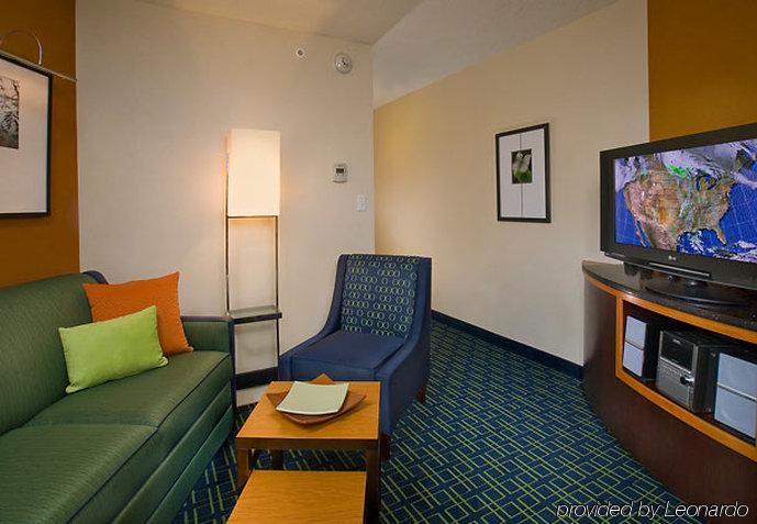 Fairfield Inn & Suites Louisville East Pokoj fotografie